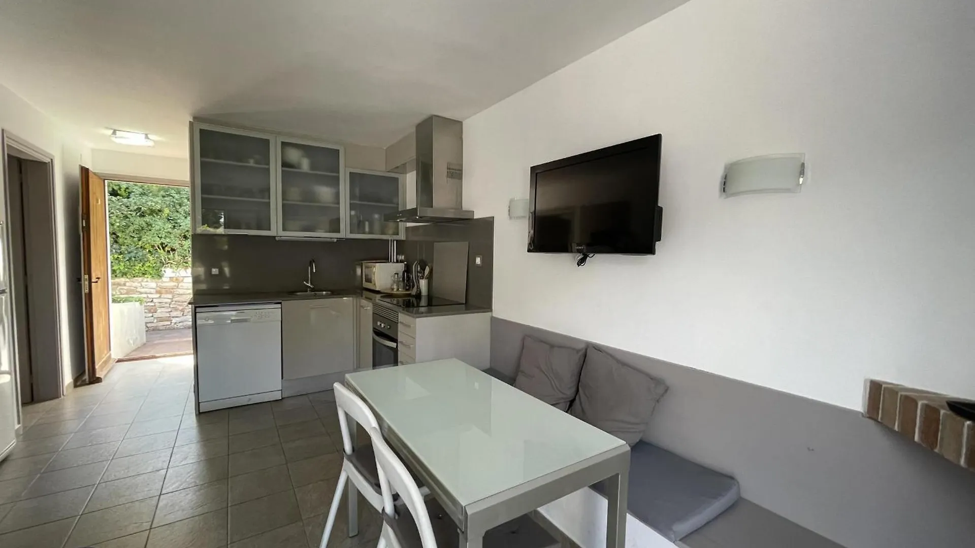 Acogedor Apartamento Con Piscina Comunitaria, Cerca De La Playa De Sa Tuna - Es-226-26 Begur Apartment