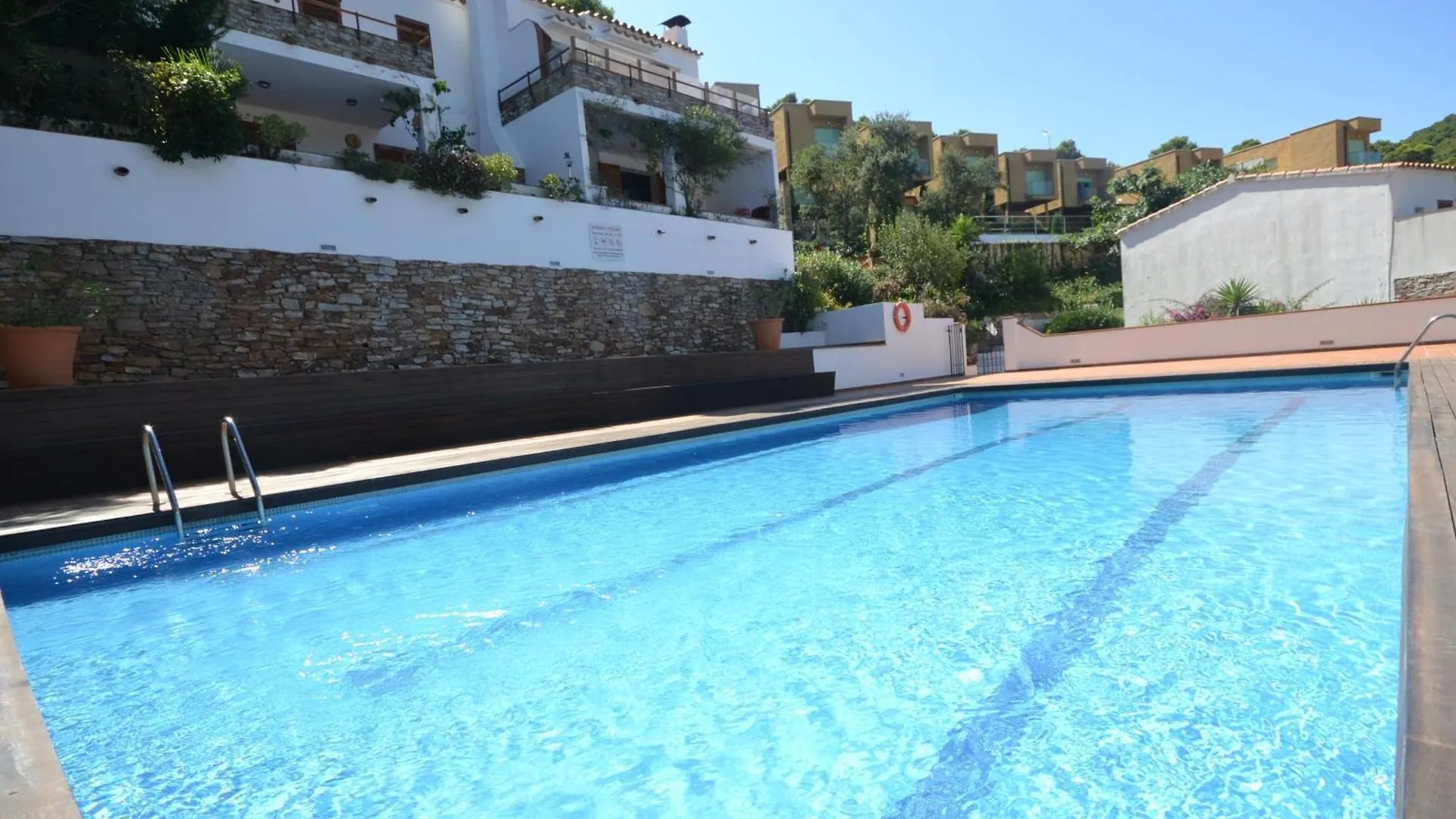 Acogedor Apartamento Con Piscina Comunitaria, Cerca De La Playa De Sa Tuna - Es-226-26 Begur 0*,  Spain